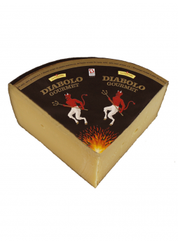 Сыр Le Superbe Диаболо-Гурме полутвердый 50%, 1,2 кг БЗМЖ