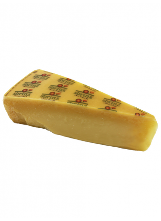 Сыр Le Superbe Сбринц твердый, ~1,4 кг БЗМЖ оптом