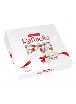 Конфеты Raffaello с цельным миндальным орехом в кокосовой обсыпке, 240г
